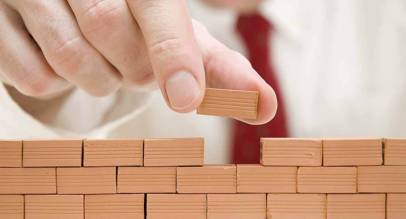 What Can a Party Wall Delay Actually Cost a Project Lowestoft?